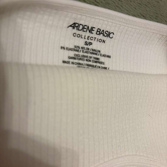 ARDENE Basic Ribbed Crop Tops! - Picture 4 of 9